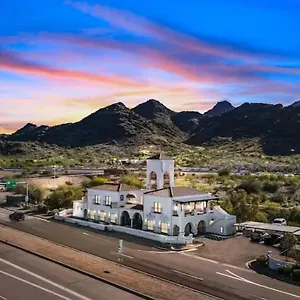 Mountain View 3bd Retreat In Epic Location Phoenix