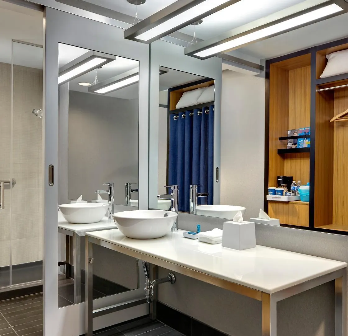Aloft New York Brooklyn Hotel